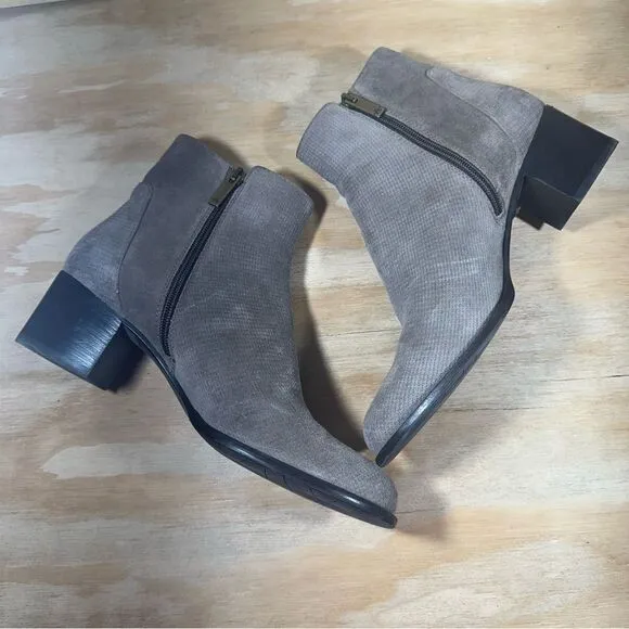 Aquatalia Tisha Taupe Suede Ankle Boots Women’s Size 9.5