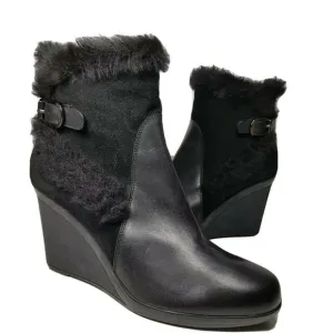 Aquatalia  women ankle boots Natalie Faux Fur black Suede Wedge heel sz 9.5 new