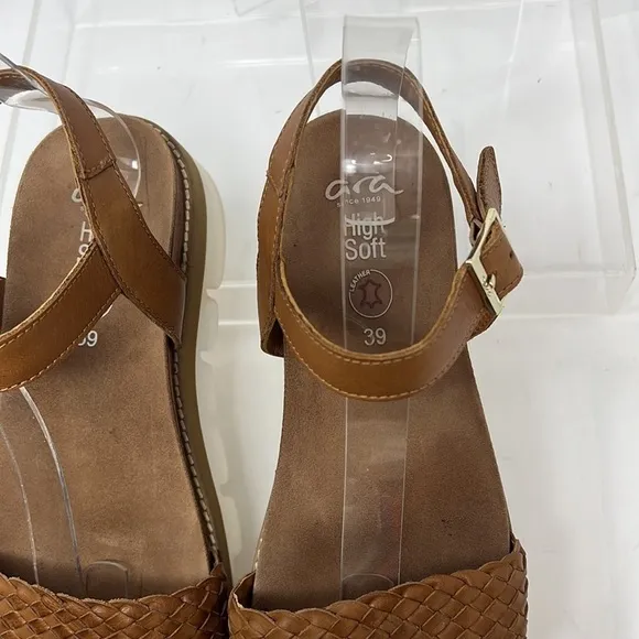 Ara Kopenhagen Sz 39 Platform Cognac Non slip Super Comfortable Sandals