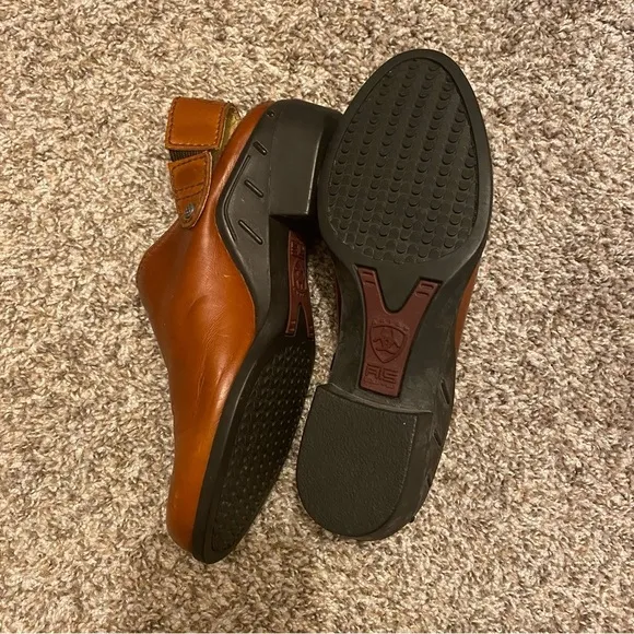 ARIAT Brown Mules Sandals Size 7