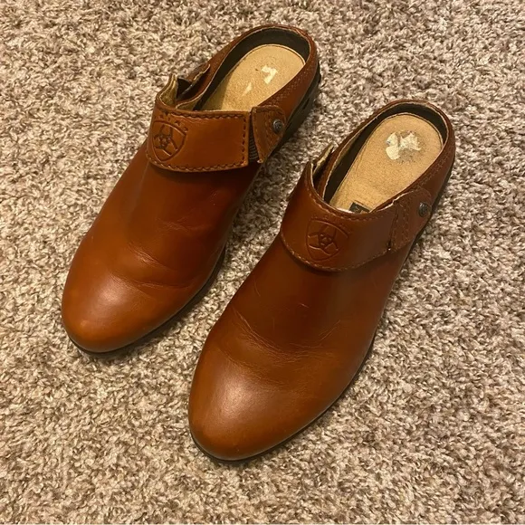 ARIAT Brown Mules Sandals Size 7