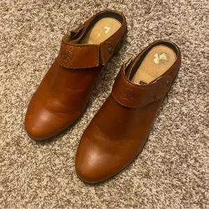 ARIAT Brown Mules Sandals Size 7