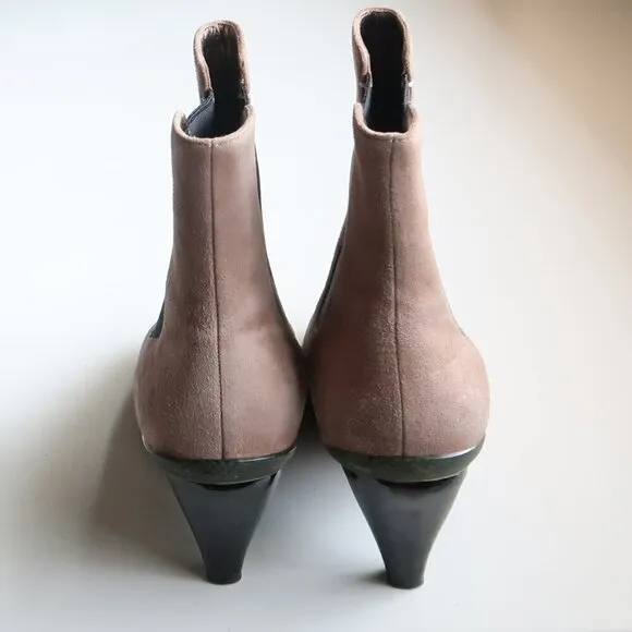 Asgi Beige Suede Leather Square Toe Heeled Chelsea Ankle Boots Booties 7.5