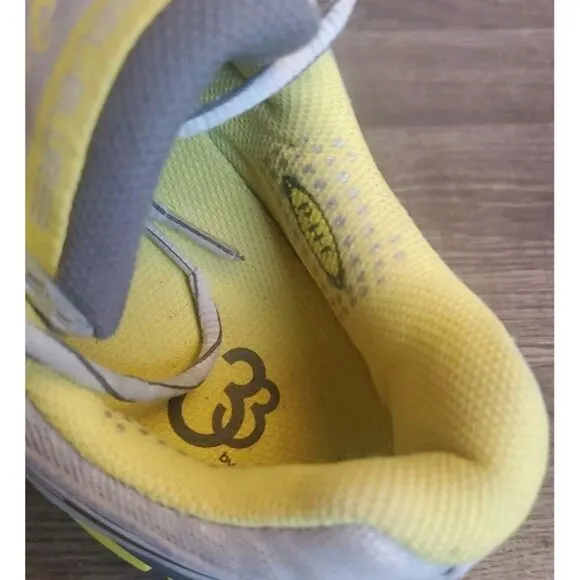 Asics Gel Blur 33 Running Shoes Womens Size 11 Gray Yellow