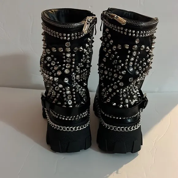 Azalea Wang black boots w/silver chains, faux rhinestones and studs, size 9 / 40