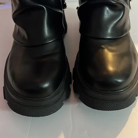 Azalea Wang black boots w/silver chains, faux rhinestones and studs, size 9 / 40