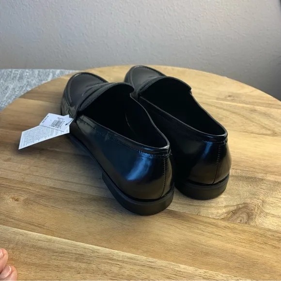 Banana Republic Leather Loafers Classic Black Loafers Size 9