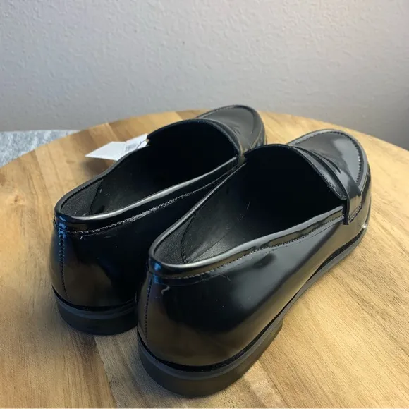 Banana Republic Leather Loafers Classic Black Loafers Size 9