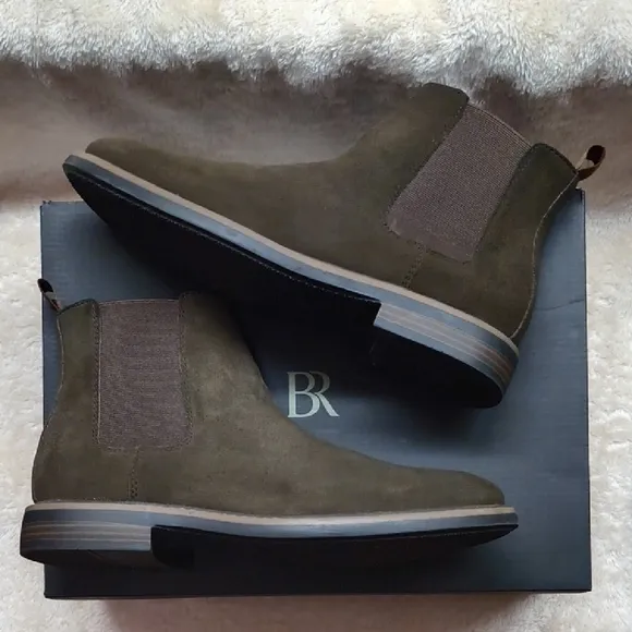 Banana Republic Men's Brown Suede Chelsea Boots, Size 9