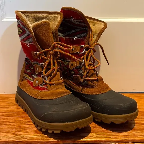 BareTraps Yaegar suede &amp; faux fur adjustable lace up boots w/ Stay Dry System