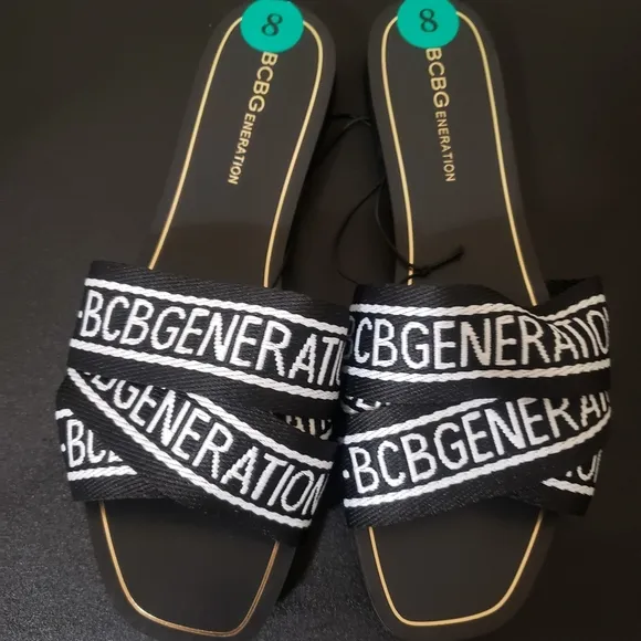 BCBGENERATION Kana Sadals