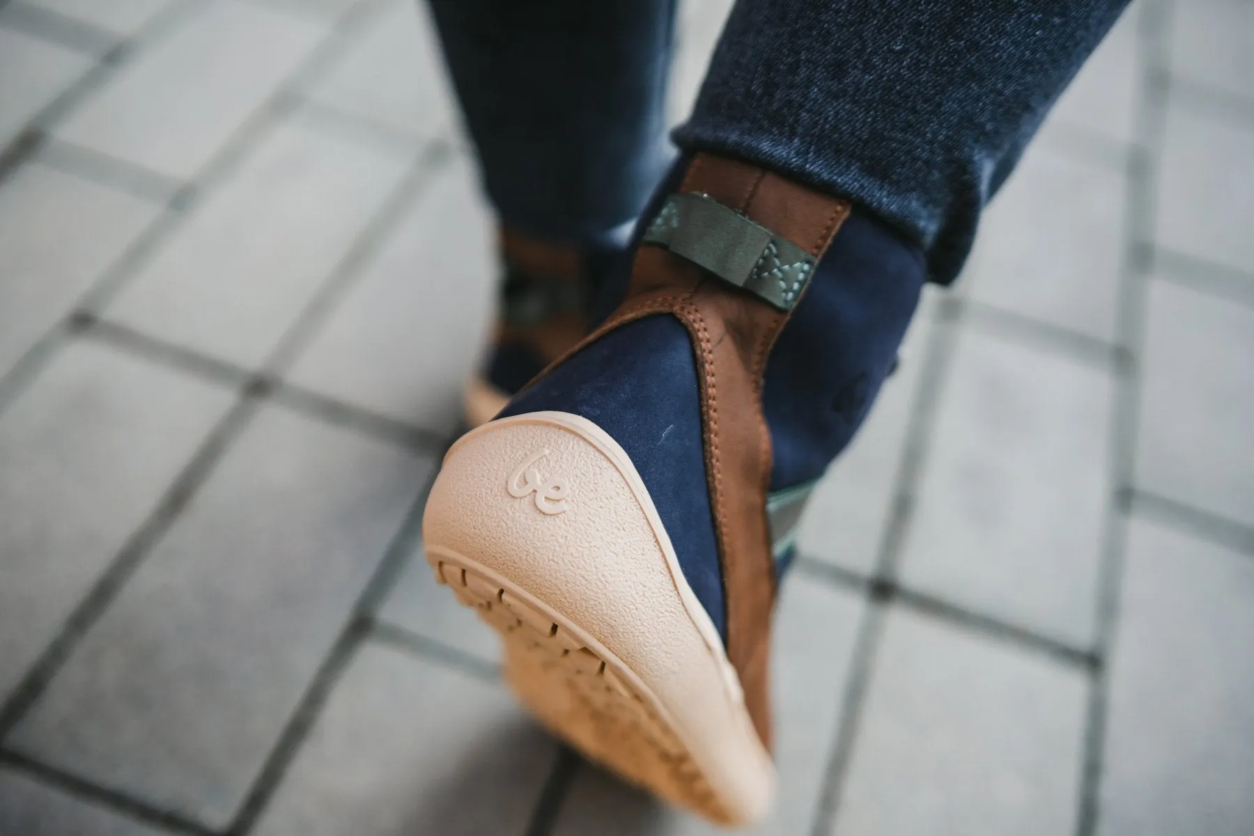 Be Lenka Barefoot Boots - York