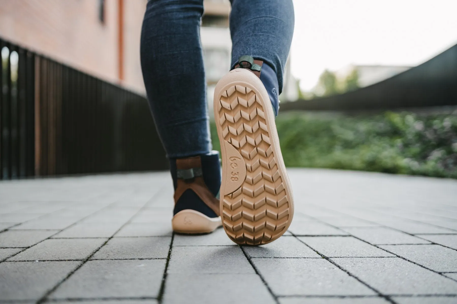 Be Lenka Barefoot Boots - York
