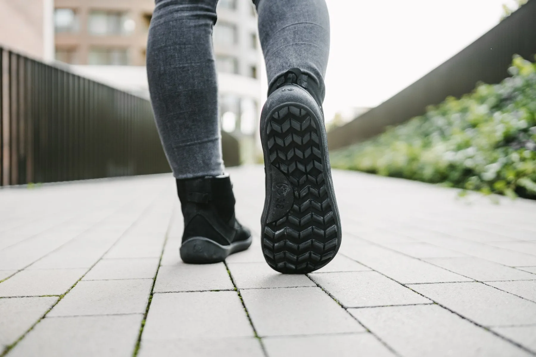 Be Lenka Barefoot Boots - York