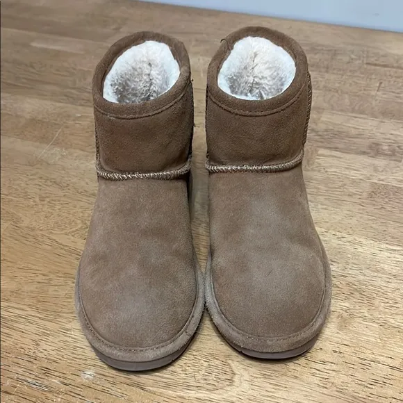 Bear Paws Brown Suede Boots