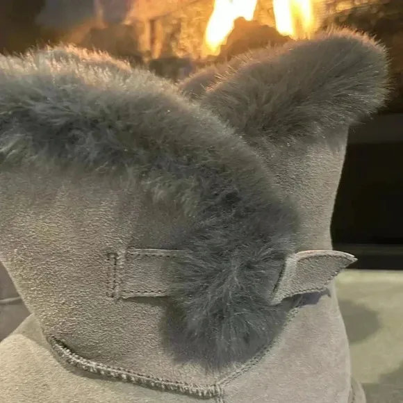 BEARPAW Betsey Shearling Suede Boots,never wet,wool blend,sheepskin,faux fur 5