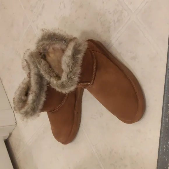 Bearpaw Boots Suede Faux Fur Wool Lining Size 3 Youth Warm Winter Fall Kids