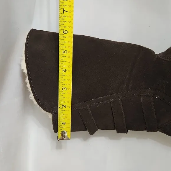 Bearpaw Jenna Tall Chocolate Brown Suede Winter boots (womens size 7)