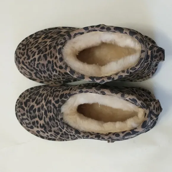 BEARPAW Leopard Print Ankle Boots with Fur Lining