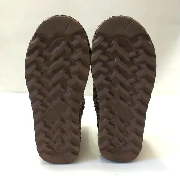 BEARPAW Leopard Print Ankle Boots with Fur Lining