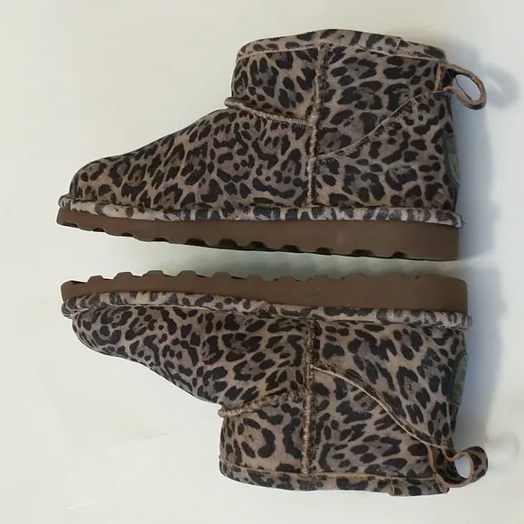 BEARPAW Leopard Print Ankle Boots with Fur Lining