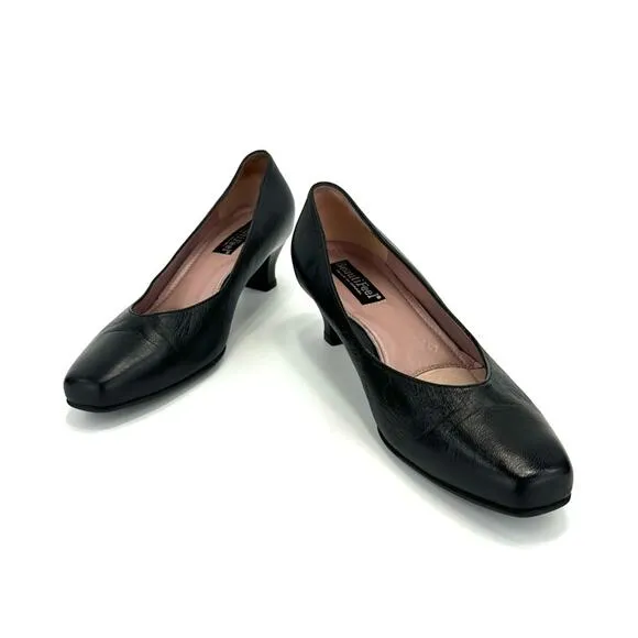 BEAUTIFEEL BLACK LEATHER CLOSED ALMOND TOE KITTEN HEEL ANTISLIP PUMPS