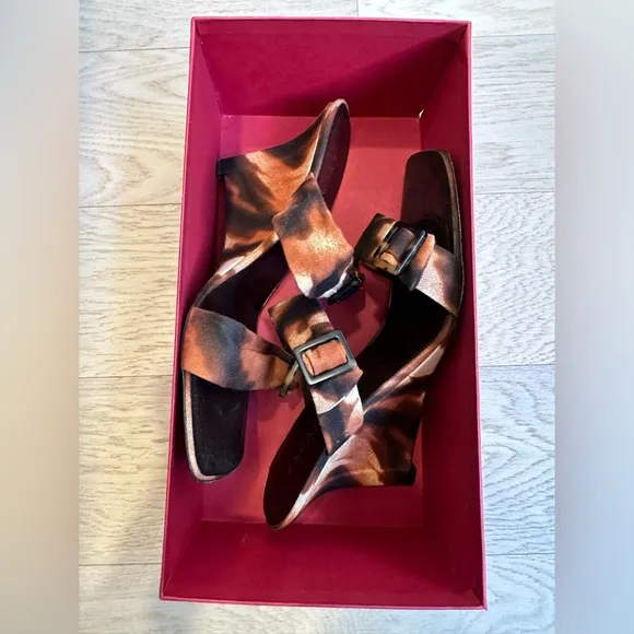 Beautiful and very comfortable pair of Escada Animal Print fabric Wedge Sandals!
