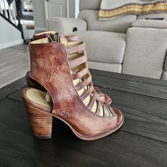 BedStu Occam Sandals In Teak Driftwood