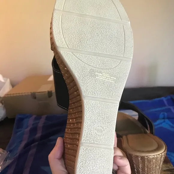 Bella Vita sandals