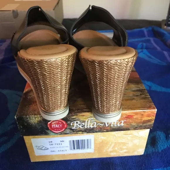 Bella Vita sandals