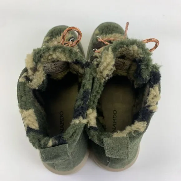 Bernardo Dana Green Suede Ankle Boots Lace Up Camo Faux Fur Lined Womens 6.5