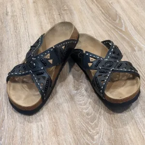 Betula By Birkenstock Black &amp; Brown Sandals with Cutout Design Women's