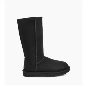 Big girl UGG Classic II Tall Boot