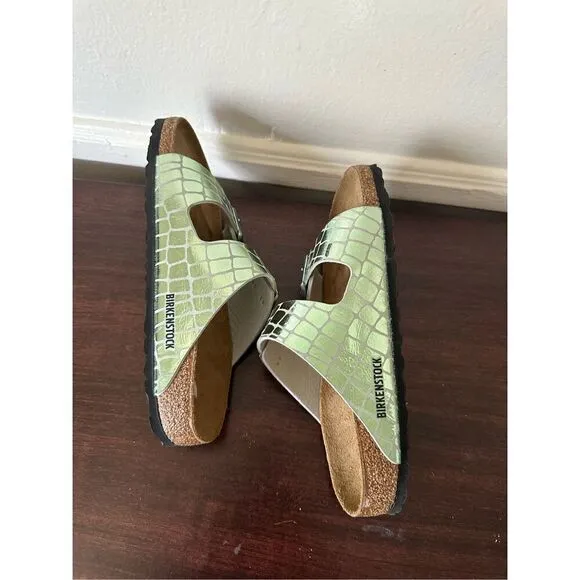 BIRKENSTOCK Arizona MF Gator Gleam Mineral sandals size EU40, US9