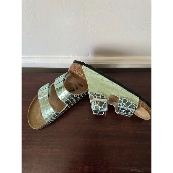 BIRKENSTOCK Arizona MF Gator Gleam Mineral sandals size EU40, US9