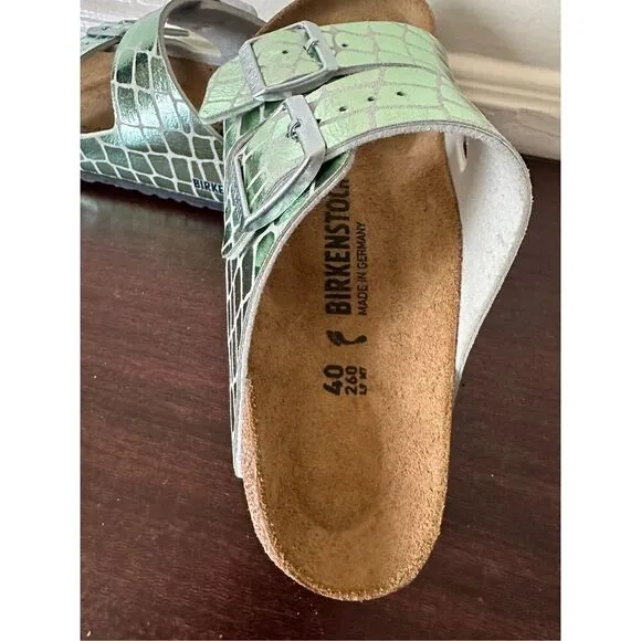 BIRKENSTOCK Arizona MF Gator Gleam Mineral sandals size EU40, US9