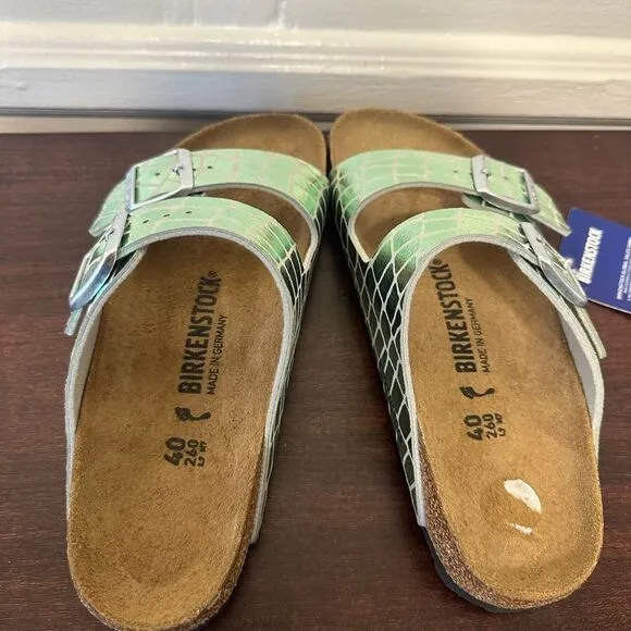 BIRKENSTOCK Arizona MF Gator Gleam Mineral sandals size EU40, US9