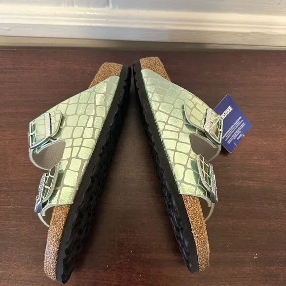 BIRKENSTOCK Arizona MF Gator Gleam Mineral sandals size EU40, US9