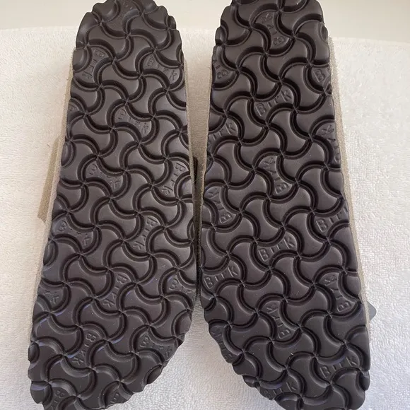 Birkenstock Arizona Soft Footbed Sandals NWT