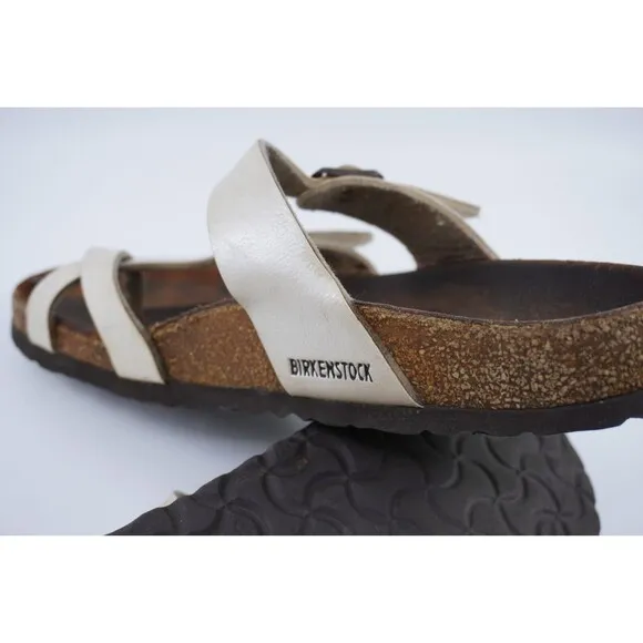 Birkenstock Off White Pearl 2 Strap with Toe Loop Size 39 Made in Germany L8 M6