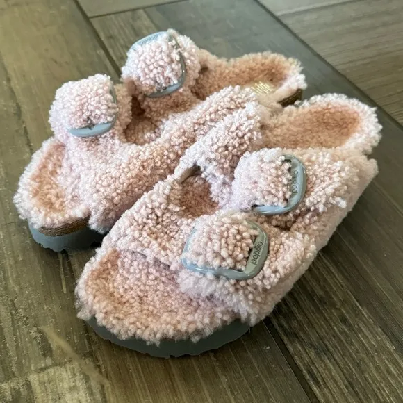 Birkenstock Papillio Arizona Big Buckle Shearling sandals size 6