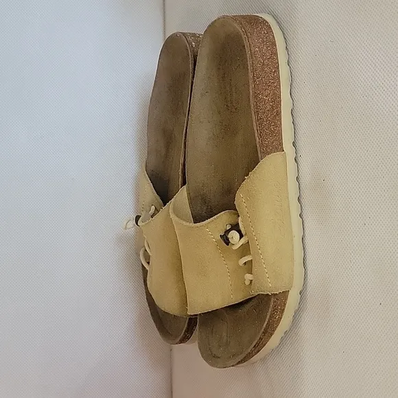 BIRKENSTOCK PAPILLIO SLIDE STYLE TAN SUEDE SANDALS‎ (sz 7)