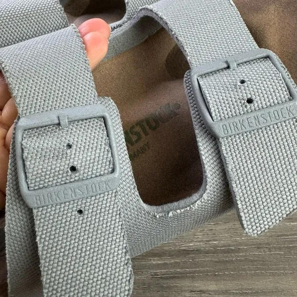 Birkenstock Rivet EU41/Women’s 10/mens8.5 EUC Gray Sandals
