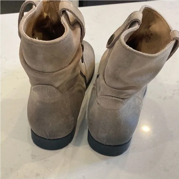 Birkenstocks Sarnia Taupe Oiled Leather Suede Distressed Western Boots size 36