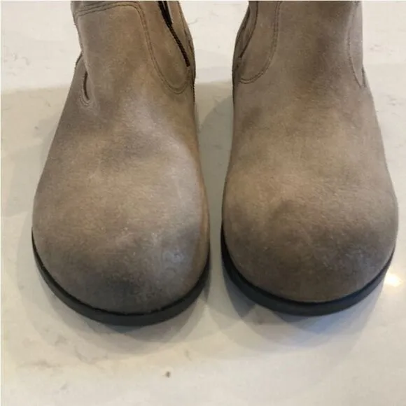 Birkenstocks Sarnia Taupe Oiled Leather Suede Distressed Western Boots size 36