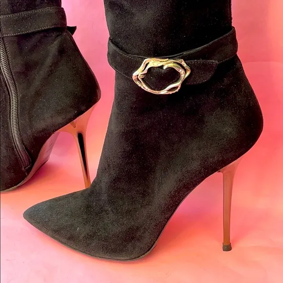 Black Gerardina Di Maggio suede leather boots