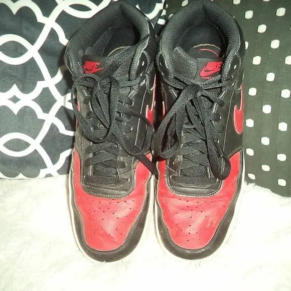 BLACK-RED NIKE SNEAKERS COURT VISION MID CASUAL SHOES DM868-001~MENS SIZE 11.5