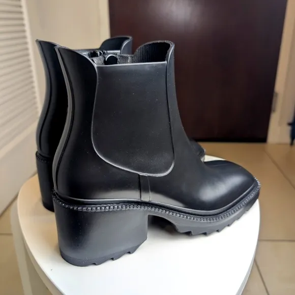 Black Waterproof Square Toe Block Heel Rain Boots 8