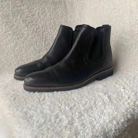 Blackstone Men’s Black Leather Ankle Chelsea Boots