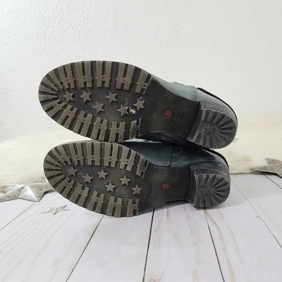 Blondo Radja heeled boot waterproof dark gray 7.5